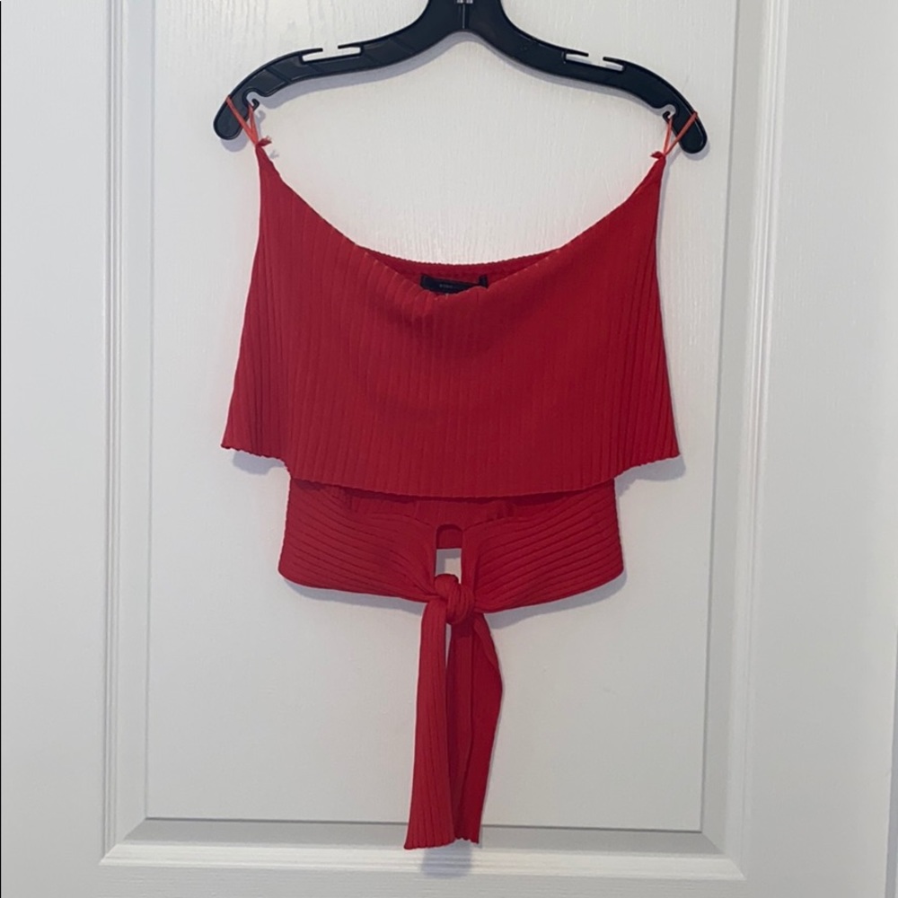 BCBG MAXAZRIA RED CROP TOP